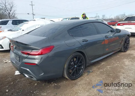 2022 BMW 840 Gran Coupe I xDrive z USA, uszkodzony, nr VIN WBAGV4C02NCH45311